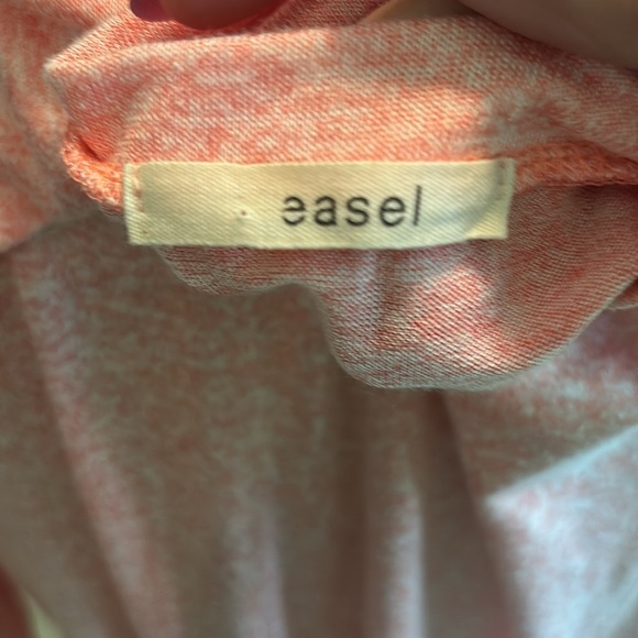 Easel crossover boho chic tunic in light Pink - Picture 6 of 7